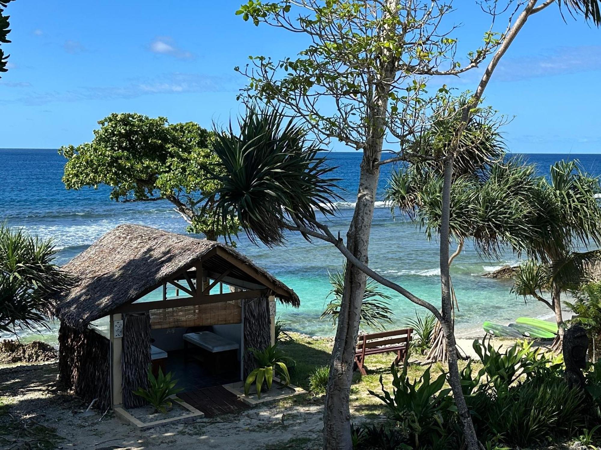 Nasama Resort Port Vila Esterno foto